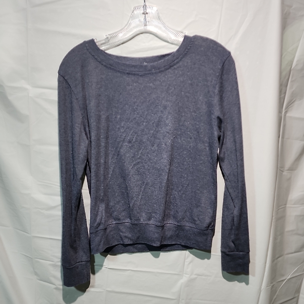 Casual Long Sleeve Crewneck Sweatshirt in Heather Navy